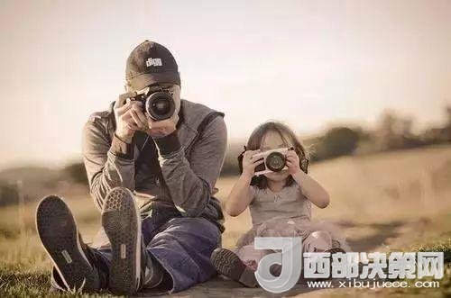 “曾子殺豬”故事在前，最近又有《父母說好考了90分就去看海，被爽約后女孩離家出走》新聞在后。父母如果自己的行為“打臉”了，又怎么能在孩子面前掌握教育的主動權。