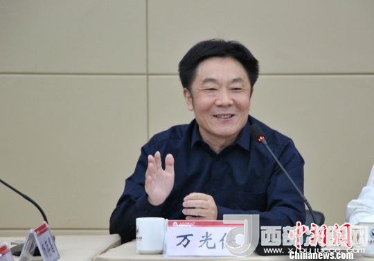 圖為山東師范大學副校長萬光俠在開幕式上發(fā)言?！≮w曉 攝