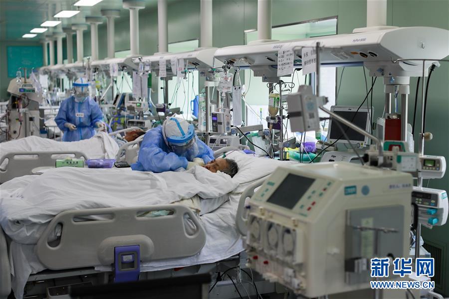 （新華全媒頭條·圖文互動）（1）上下同心，守望相助——中國抗疫眾志成城的生動實(shí)踐