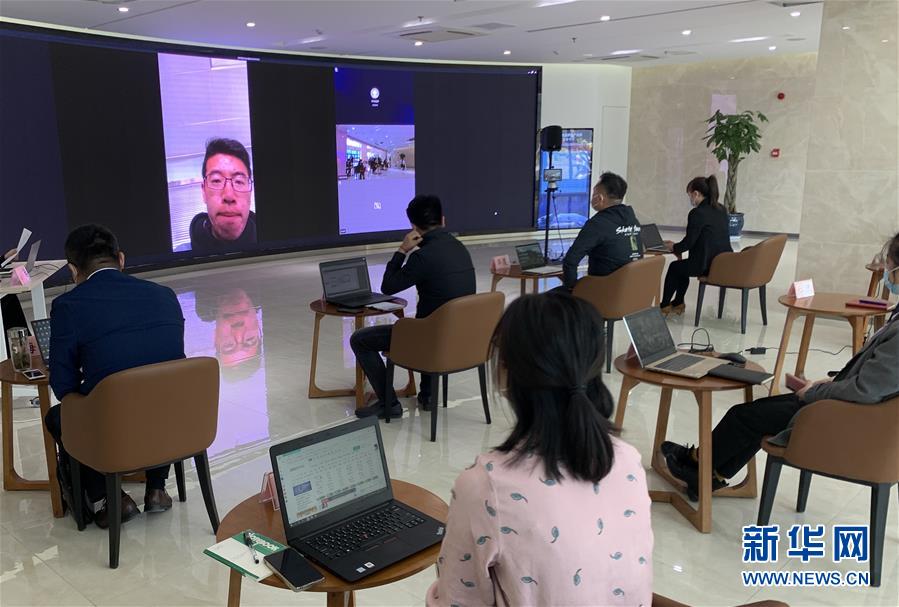 (新華全媒頭條·兩會(huì)特別報(bào)道·圖文互動(dòng))(5)砥礪前行 使命必達(dá)——從全國(guó)兩會(huì)看中國(guó)信心