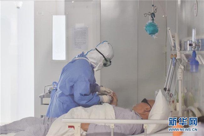 （新華全媒頭條·圖文互動(dòng)）（12）首都再戰(zhàn)“疫”，難忘40天——寫(xiě)在北京應(yīng)急響應(yīng)級(jí)別降級(jí)之際 