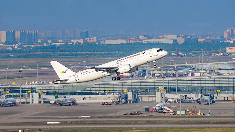 2022年5月14日，即將交付的首架C919大飛機首飛試驗成功。
